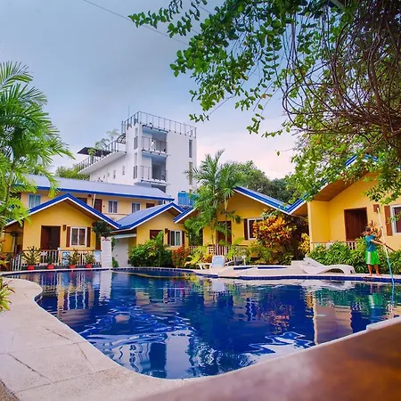 Blue Lagoon Inn & Suites-3