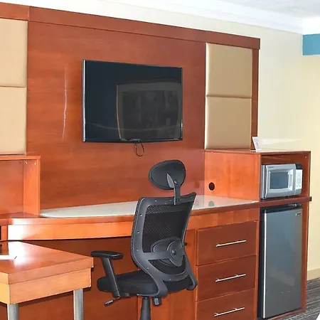 Punta Gorda Waterfront Hotel & Suites-2