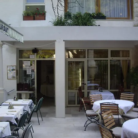 Villa Petra-3