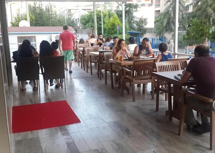 Altunakar 1 Hotel