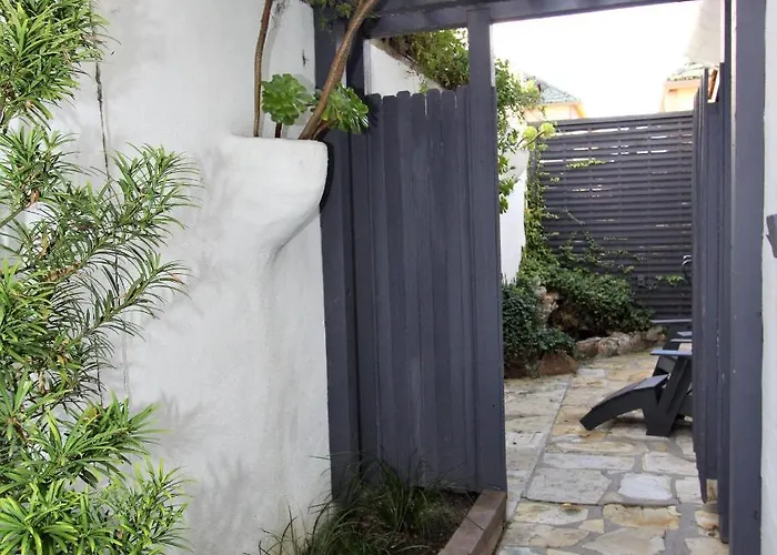 The Vagabond'S House Boutique Inn