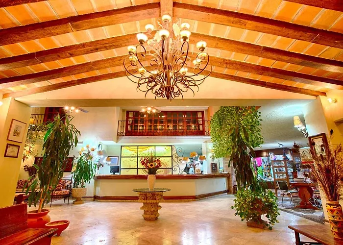 Hotel Garza Canela