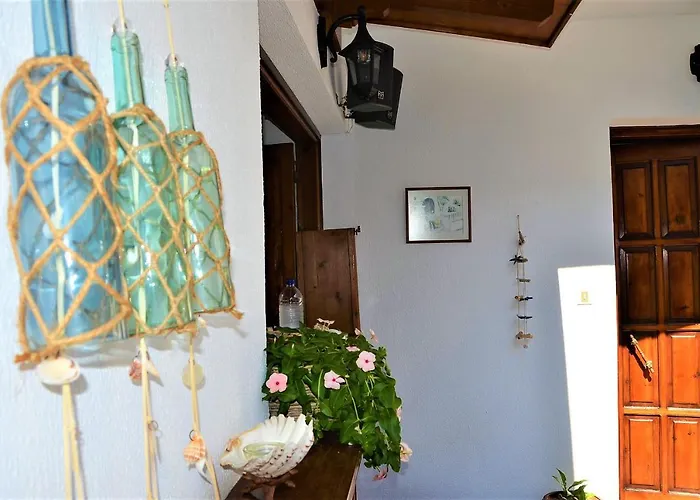 Akanthus Studios - Ex Vergos Pavlos