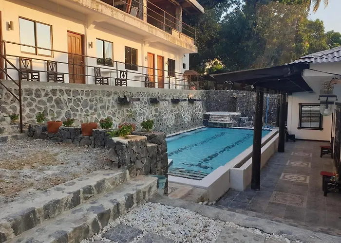 Raya Del Sol Dive Resort
