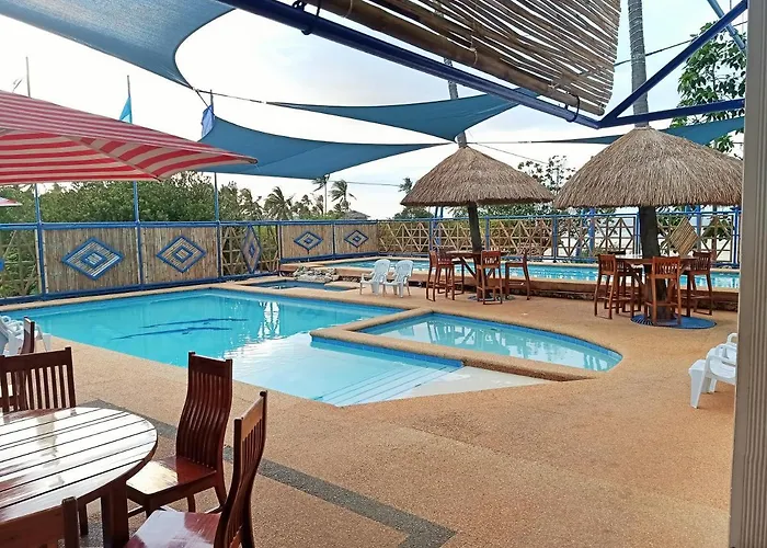 Rainbow Bay Beach & Dive Resort