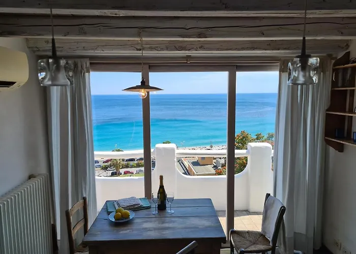 Soqquadro Art&Relax - Spotorno (SV) Sea View