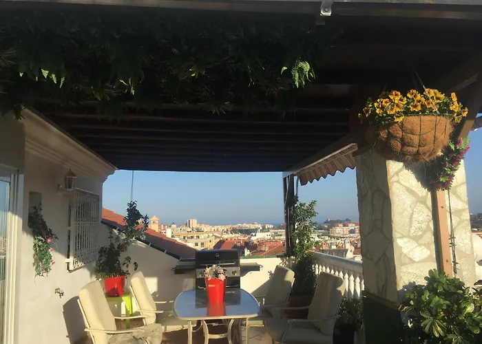 Apartment With Private Patio