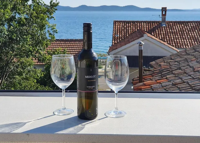 Rustic House Diklo 20M From The Sea