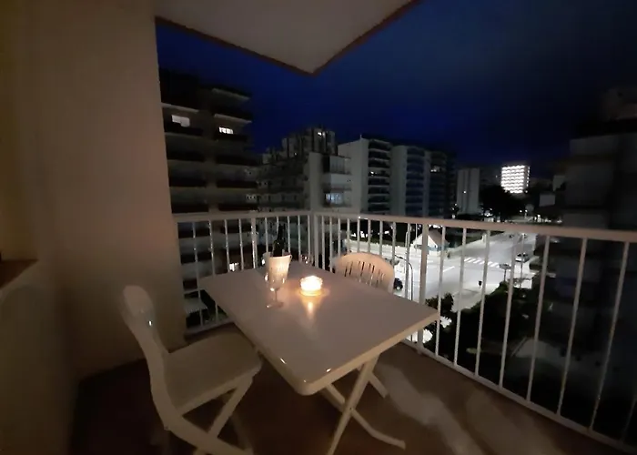 Estudio recién reformado muy cerca del mar