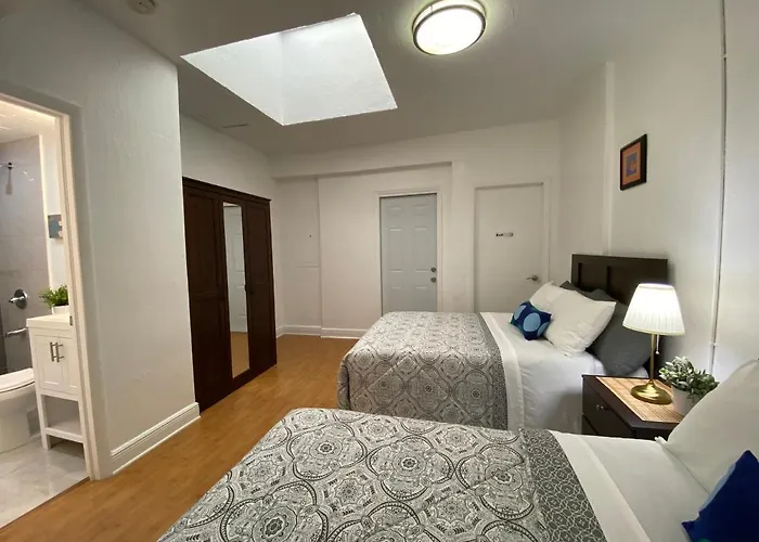 Miami Beach Rooms B&B