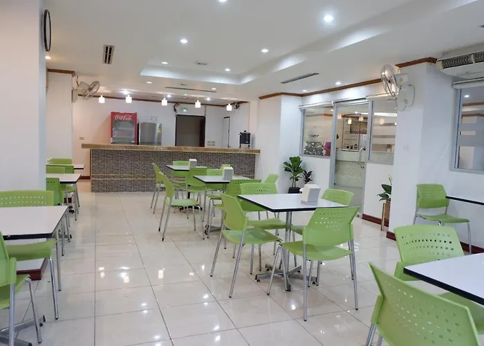 Auychai Grand Hotel