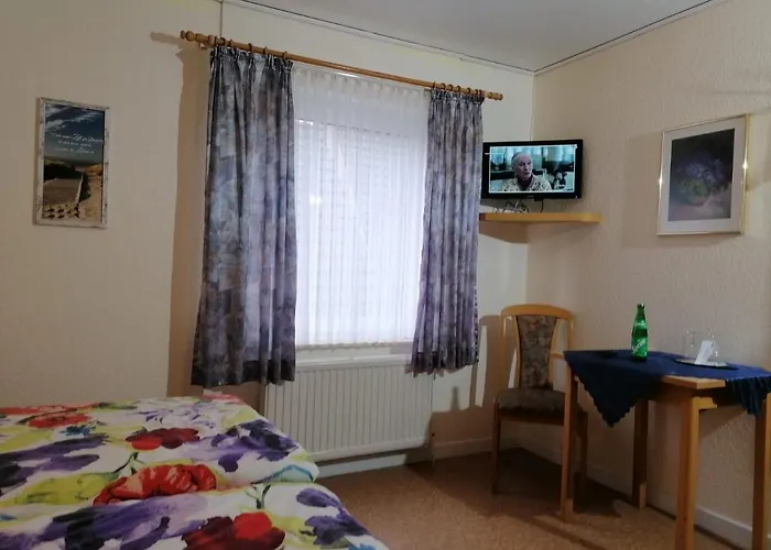 Hotel Pension garni Haus am Strand