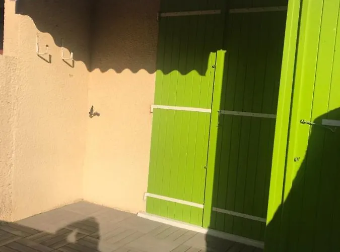 Leucate, maison dans village naturiste Eden à 50 m de la plage, 4 personnes