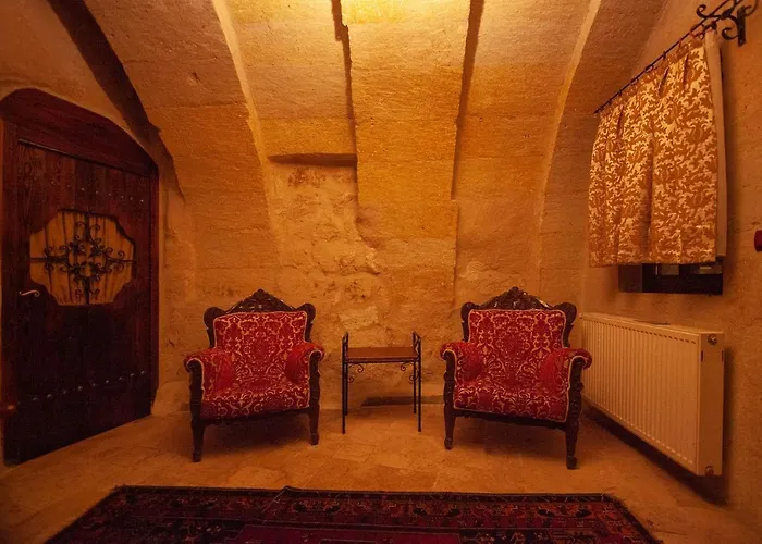 Center Cave House