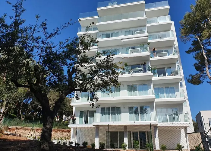Apartment 4B Formentor Sea View & Pool In Canyamel