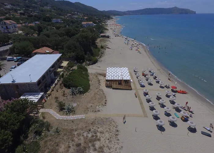 Residence Le Palme - Appartamenti sul mare - Spiaggia tra Palinuro e Caprioli Pisciotta
