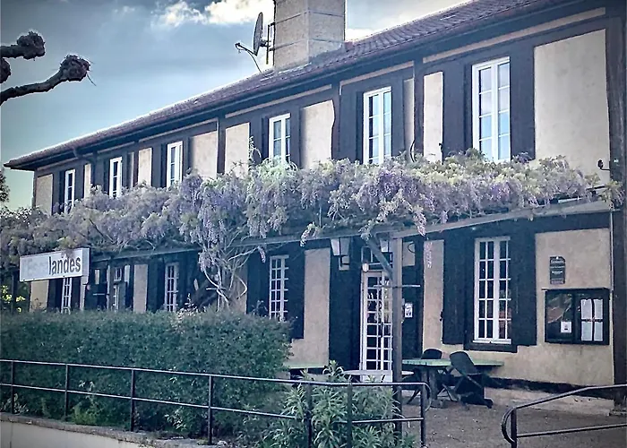Hotel Et Restaurant Traditionnel L' Escalandes