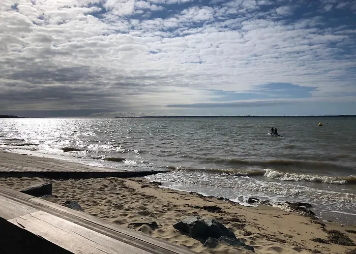 La Luciole, Ronce les Bains