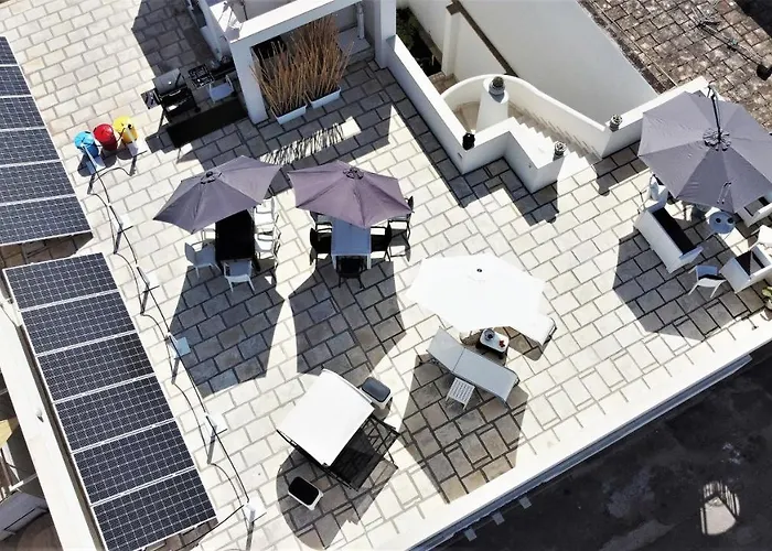 Kalinifta Rooms Apartment