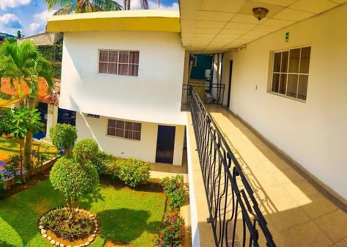 Hotel Santa Elena