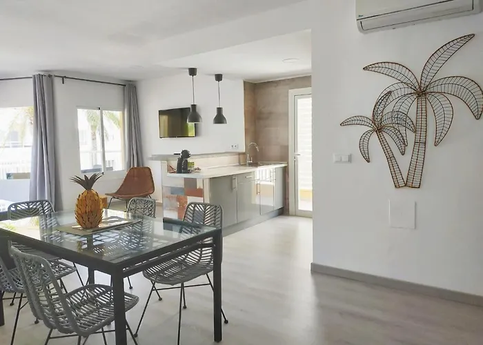 Apartamentos Las Palmeras