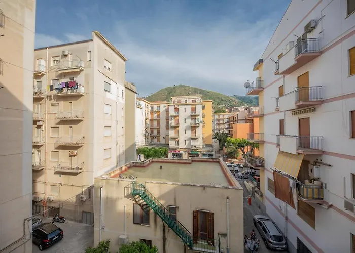 Trinacria Apartments