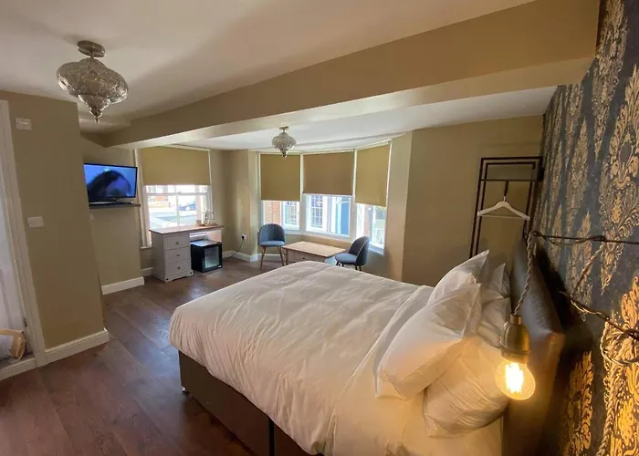 The Black Swan Hotel