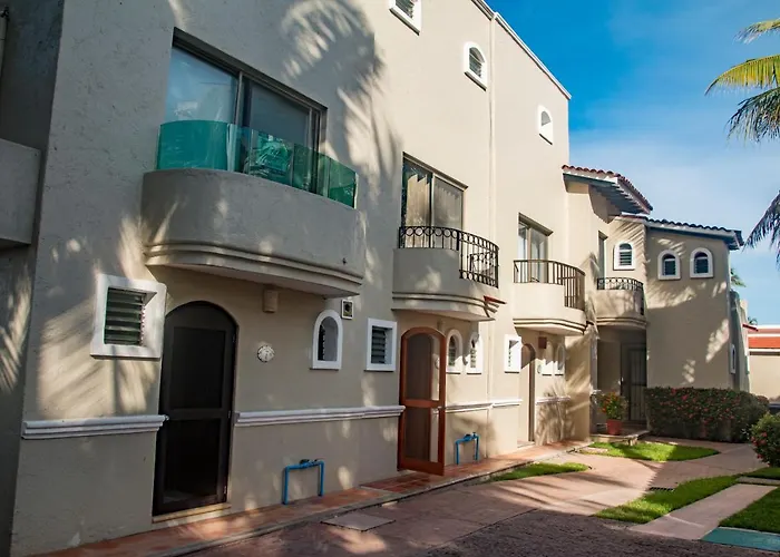 Aca Suites Ixtapa