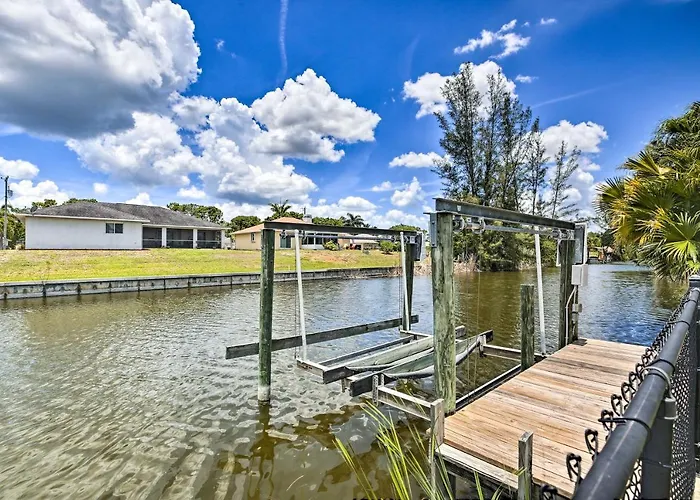 Dock & Canal Access: Cape Coral Family Home
