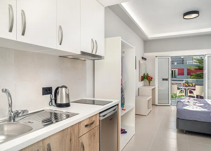 Breeze Luxury Rooms