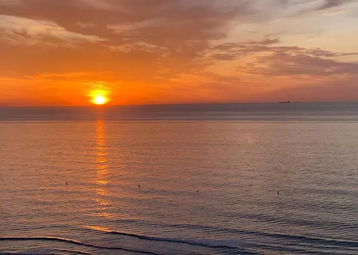 Bright And Central 2 Bedroom Flat In Gibraltar