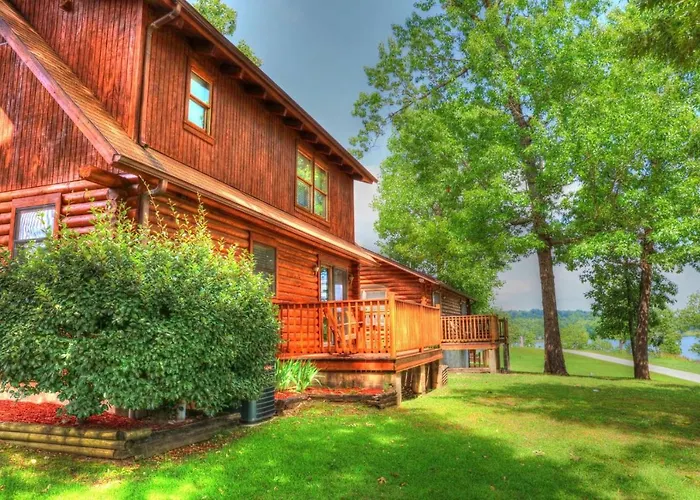 Crown Lake Resort