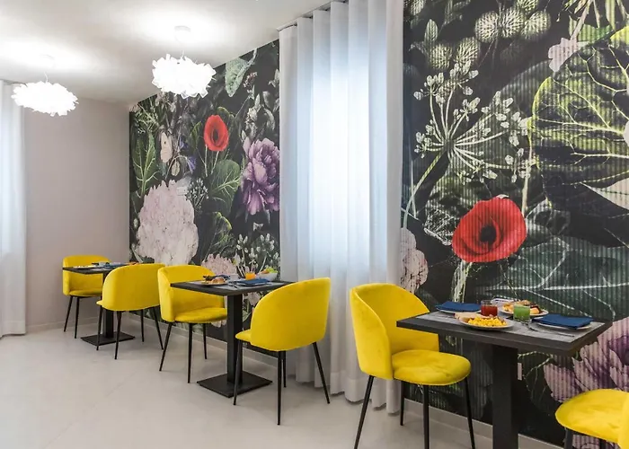 4Essences Boutique Rooms