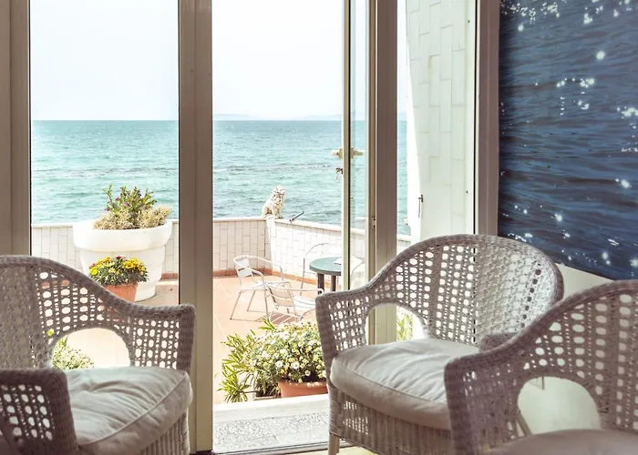 Piccolo Mondo Hotel