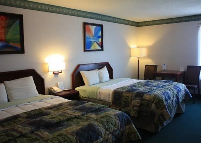 Super 8 By Wyndham Somerset