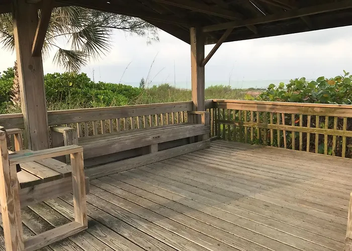 Beachfront Venice Villa