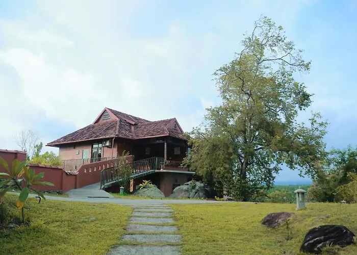 Amara Ayurveda Retreat: Eco-Living Overlooking Western Ghats
