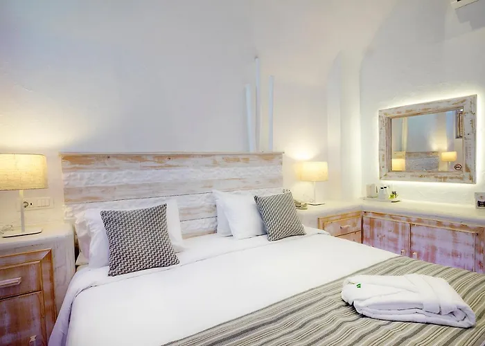 Rhodos Horizon Blu-Adults Only