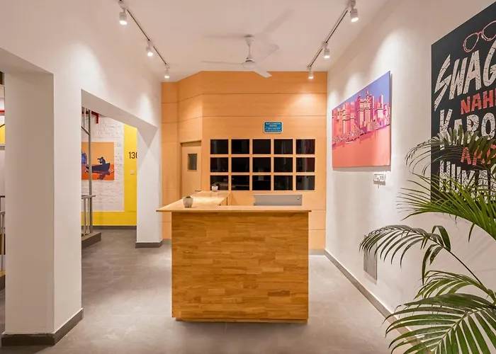 Bedzzz Varanasi By Leisure Hotels, 1 Km From Dashwasamedh Ghat