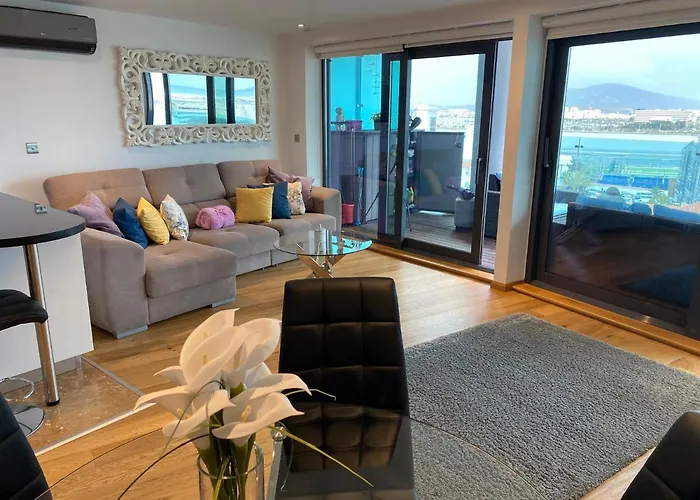 Luxury Ocean Spa Plaza Private Large 1 Bed Apartment