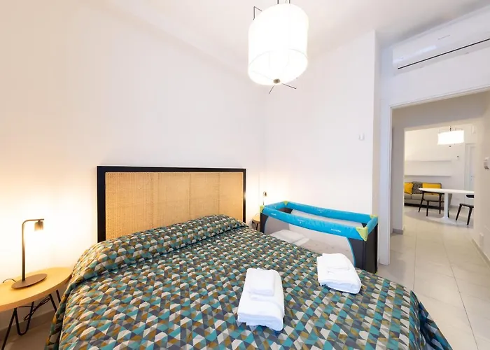 Via Siena 4 - Suites & Rooms