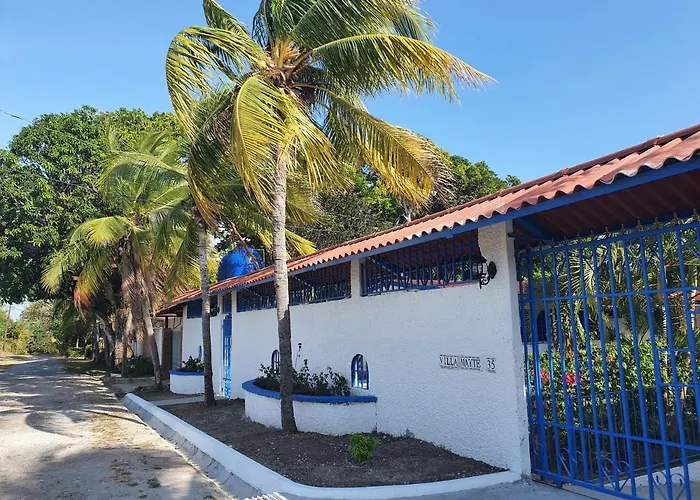 Hostal Villa Mayte Coronado