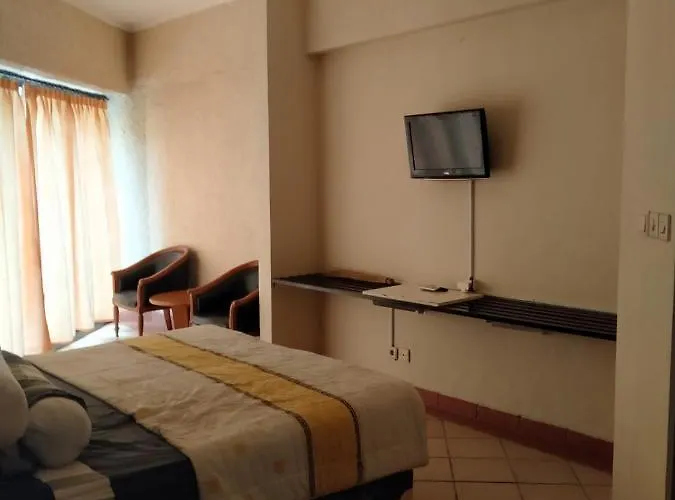 New Renovated 2 Rooms Luxury Suites Anyer