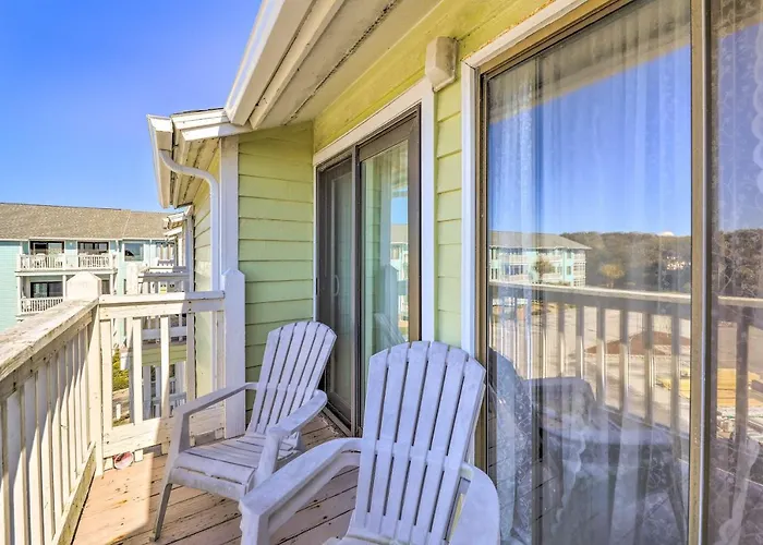 Coastal Condo W/ Indoor & Outdoor Pool Access