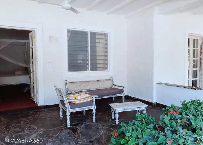 Diwani Cottage