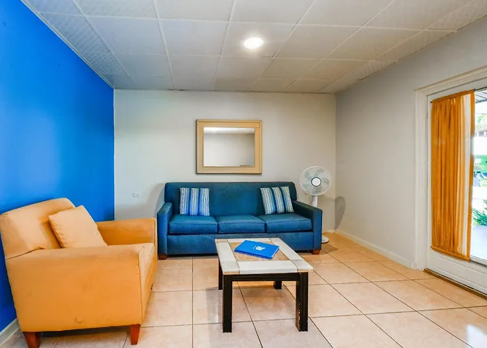 Aruba Blue Village Hotel And Apartments