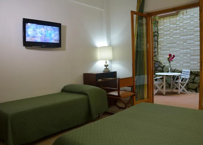 Grand Hotel De Rose