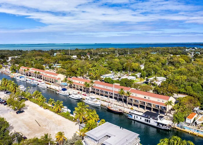 Key West Inn-Key Largo
