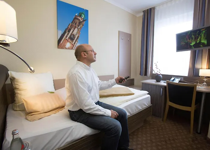 City Hotel