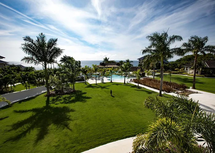The Cliff Hotel